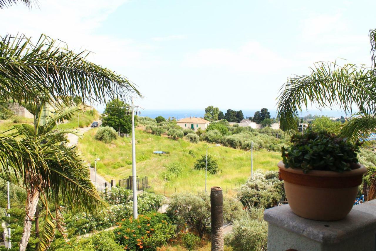 Villa I Minnulareddi Giardini-Naxos Kültér fotó