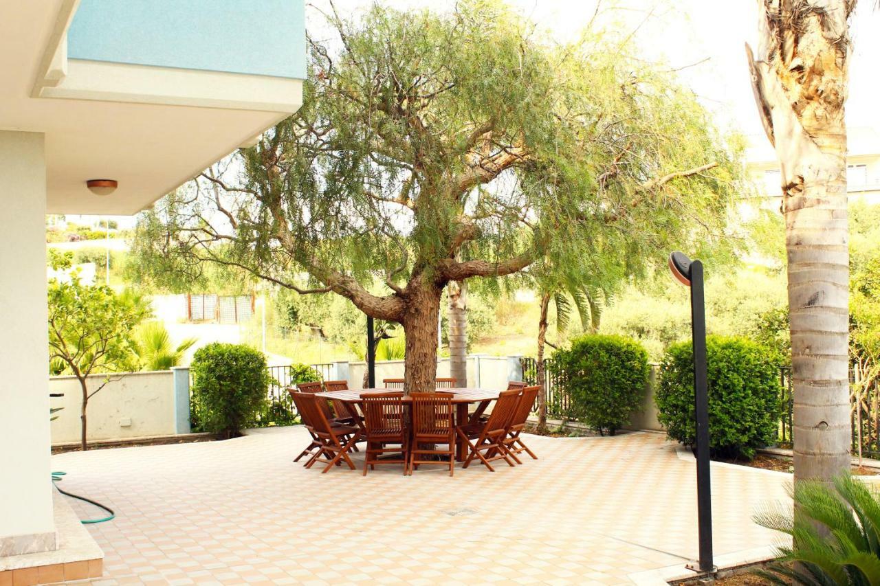 Villa I Minnulareddi Giardini-Naxos Kültér fotó