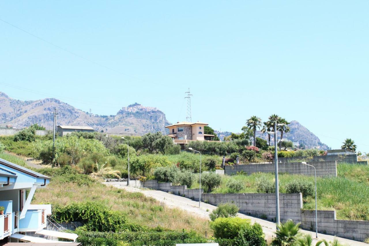 Villa I Minnulareddi Giardini-Naxos Kültér fotó